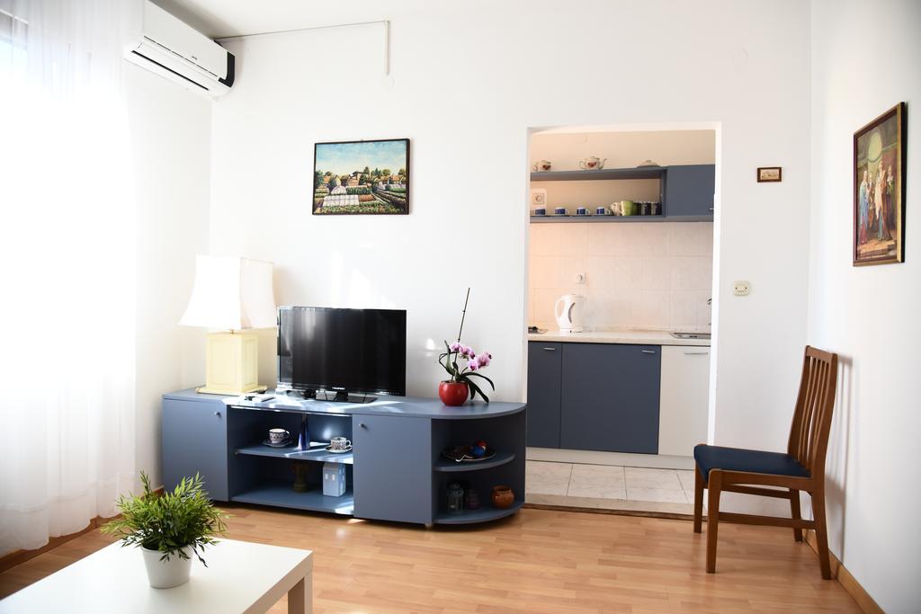 Apartments Marija Bibinje Exteriör bild